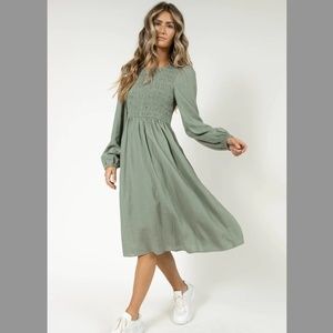BÖHME Ainsley Midi Dress in Sage
